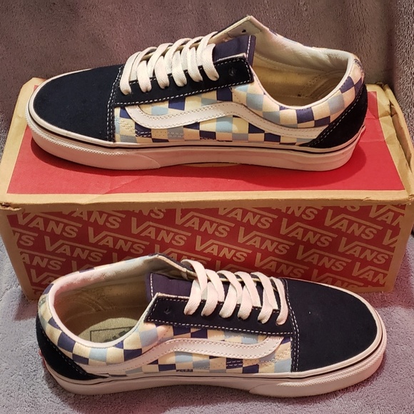 vans checkerboard old skool blue topaz